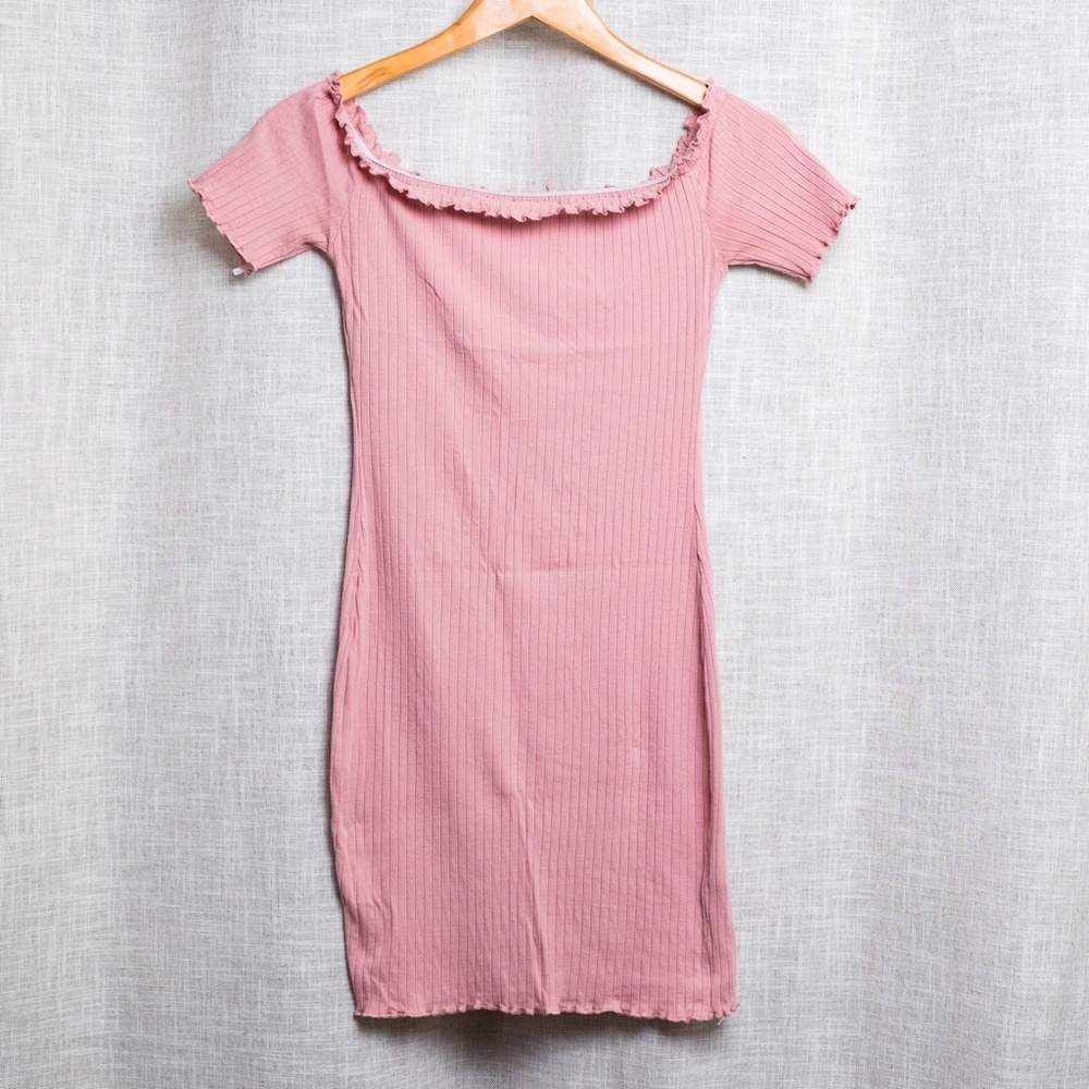 Pink Off Shoulder Rib Knit Bodycon Dress - Picture 5 of 6